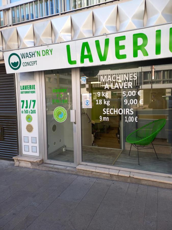 Le St Nicolas Cannes Exteriör bild