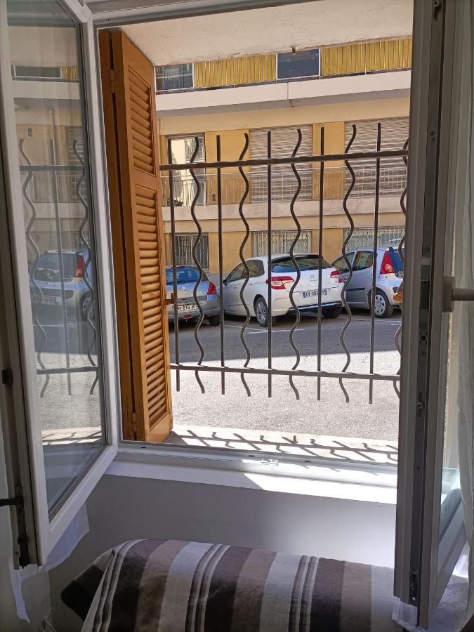 Le St Nicolas Cannes Exteriör bild